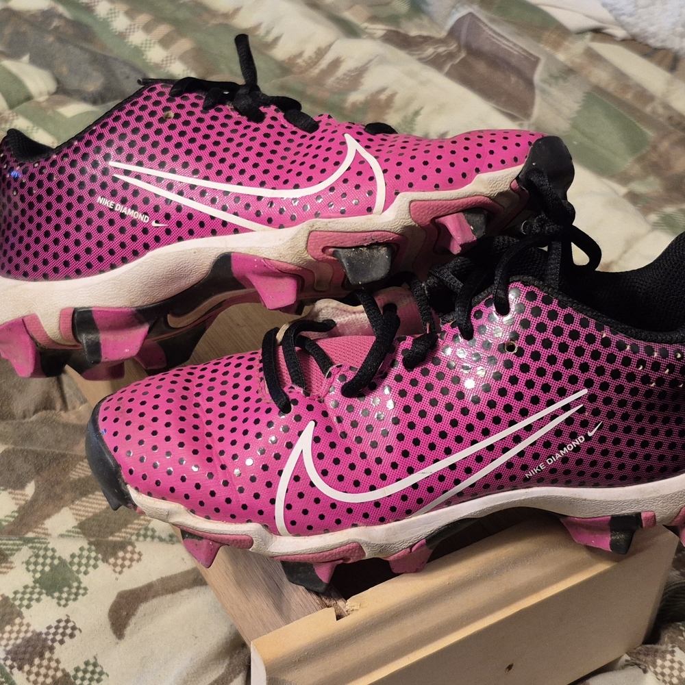 Nike Vapor Pink Softball Cleats